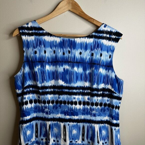 Tahari Sleeveless Midi Dress Sz 12P Blue Abstract Stripe Coastal Summer Fitted - Picture 2 of 14